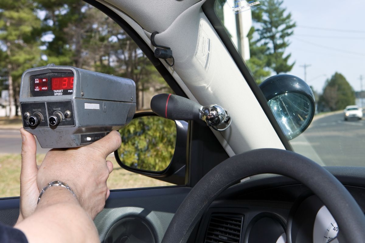 How Radar and Lidar Guns Work (And How They Can Be Wrong 